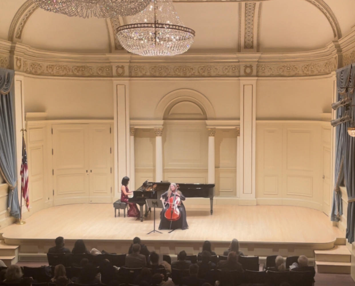 Tess Remy-Schumacher and Vivian Fang Liu performing at Carnegie Hall